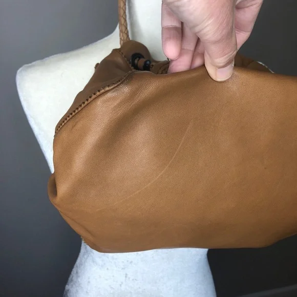 Bottega Veneta vintage authentic leather bag - Picture 6 of 16